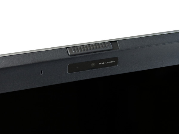 Portátil Toshiba Satellite PRO L305-SP5806R:
Procesador Intel Dual Core(2.0GHz),
Memoria de 1GB DDR II, Disco Duro de 160GB,
Pantalla de 15.4