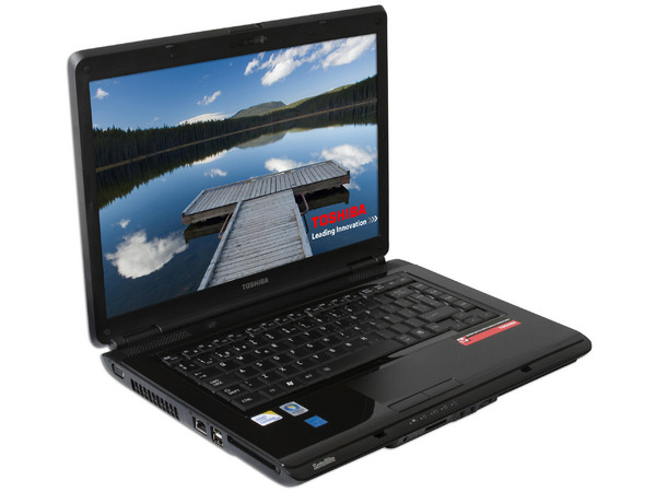 Portátil Toshiba Satellite L305-SP6987R:
Procesador Intel Core 2 Duo T6500 (2.1GHz),
Memoria de 2GB DDR II, Disco Duro de 250GB,
Pantalla de 15.4