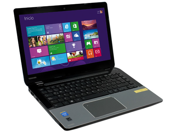 Laptop Toshiba Satellite L40-A4160FM:
Procesador Intel Celeron 1037U (1.8 GHz),
Memoria de 4 GB DDR3, D.D. de 750 GB,
Pantalla LED de 14