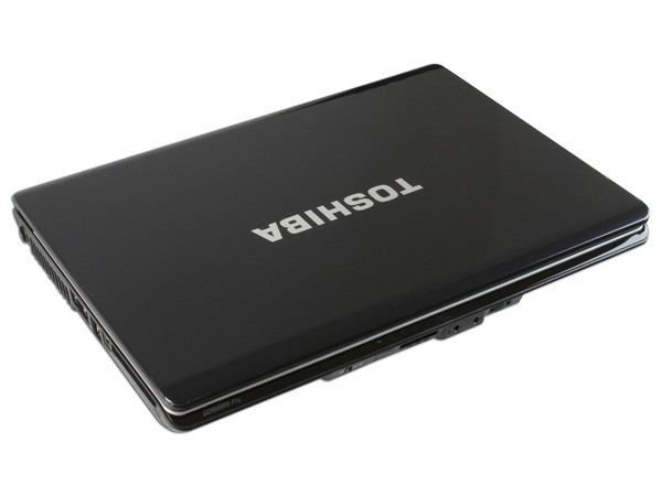 Portátil Toshiba Satellite Pro M205-SP3018,
Procesador Intel Core 2 Duo T5450, (1.66GHz),
Memoria de 1GB, Pantalla 14.1