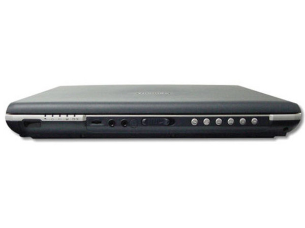 Portatíl Toshiba Satellite 2410 ( -$1,000 pesos de reembolso )