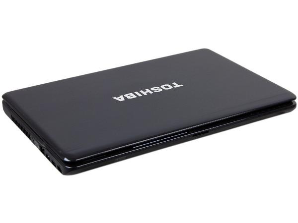 Laptop Toshiba Satellite P755-SP5161M:
Procesador Intel Core i7-2630QM (2.0GHz), 
Memoria de 6GB DDR3, D.D. de 750GB, 
Pantalla LED HD de 15.6”, Video GeForce GT 540M,
Lector Blu-ray / DVD±R/RW, Red 802.11b/g/n, 
Windows 7 Home Premium (64 Bits)