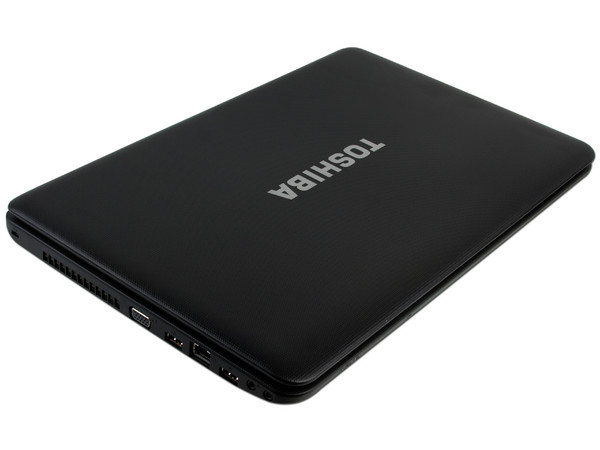 Laptop Toshiba Satellite C655-SP4169M:
Procesador Intel Celeron 900 (2.2 GHz),
Memoria de 1GB DDR3, Disco Duro de 250GB,
Pantalla LCD HD de 15.6