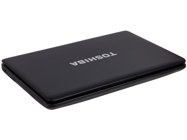 Laptop Toshiba Satellite C605-SP4163M:
Procesador Intel Pentium T4500 (2.3 GHz),
Memoria de 2GB DDR3, Disco Duro de 500GB,
Pantalla LED HD de 14