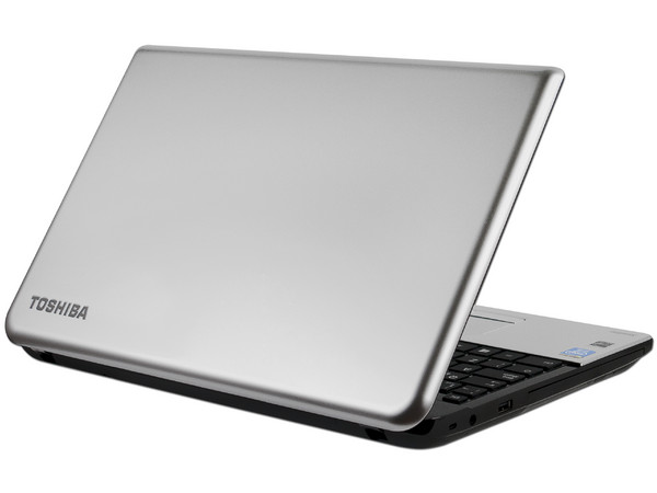 Laptop Toshiba Satellite C50-ASP5260FM:
Procesador Intel Celeron 1037U (1.8 GHz),
Memoria de 4 GB DDR3, D.D. de 500 GB,
Pantalla LED de 15.6