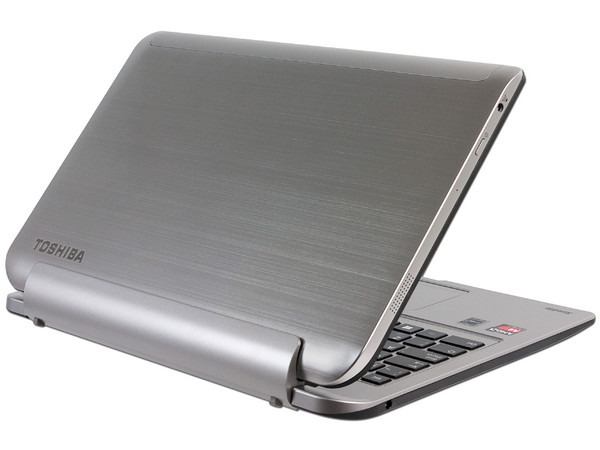 Laptop/Tablet Toshiba Satellite Click W30DT:
Procesador AMD A4-1200 (1.66GHz),
Memoria de 4GB DDR3,  Disco Duro de 500 GB,
Pantalla LED Multi Touch de 13.3