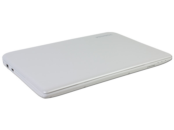 Laptop Toshiba Satellite L40D-A4164WM:
Procesador AMD A8-5545M (hasta 2.7GHz),
Memoria 4 GB DDR3, D.D. de 500 GB,
Pantalla LED de 14