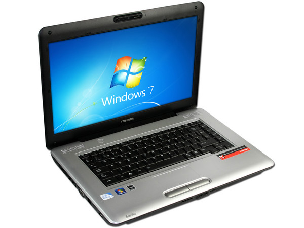 Laptop Toshiba Satellite L455-SP2902R:
Procesador Intel Celeron 900 (2.20GHz),
Memoria de 1GB DDR2, Disco Duro de 250GB,
Pantalla LCD de 15.6”, DVD/RW Super-Multi,
Red Inalámbrica 802.11b/g,
Windows 7  Home Basic