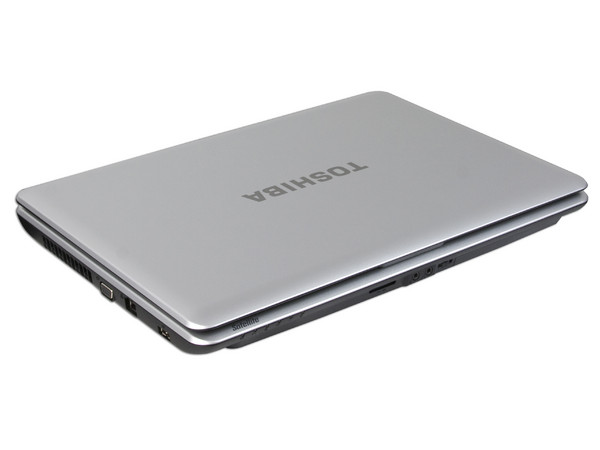 Laptop Toshiba Satellite L455-SP2925R:
Procesador Intel Celeron 900 (2.20GHz),
Memoria de 2GB DDR2, Disco Duro de 250GB,
Pantalla LED LCD de 15.6”, DVD/RW Super-Multi,
Red Inalámbrica 802.11b/g,
Windows 7 Home Basic