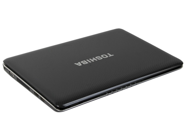 Mini Laptop Toshiba Satellite T135-SP2909R:
Procesador Intel Pentium SU2700 (1.3GHz),
Memoria de 3GB DDR3, Disco Duro de 320GB,
Pantalla HD Widescreen TruBrite de 13.3