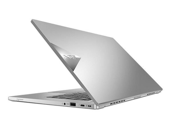 Laptop XPG Xenia Xe 15TI7G11:
Procesador Intel Core i7 1165G7 (hasta 4.70 GHz),
Memoria de 16GB,
SSD de 1TB,
Pantalla de 15.6