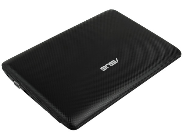 Netbook Asus Eee PC 1001PX-EM27-BK:
Procesador Intel Atom N450 (1.66GHz),
Memoria de 1GB DDR2,  Disco Duro 250GB,
Pantalla LED de 10.1