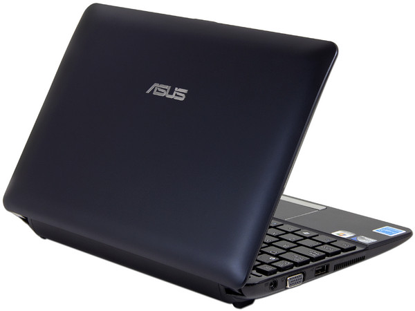 Netbook Asus Eee PC 1015PED:
Procesador Intel Atom N455 (1.66GHz),
Memoria de 2GB DDR3,  Disco Duro 250GB,
Pantalla LED LCD de 10.1