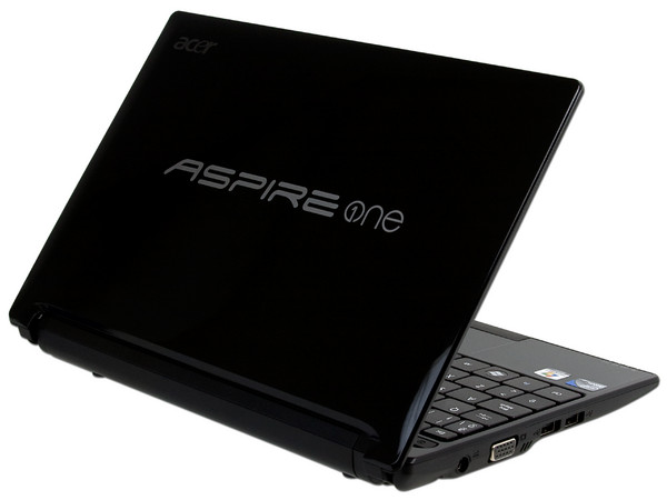 Netbook Acer Aspire One:
Procesador Intel Atom N455 (1.66GHz),
Memoria de 1GB DDR3,  Disco Duro 250GB,
Pantalla LED de 10.1