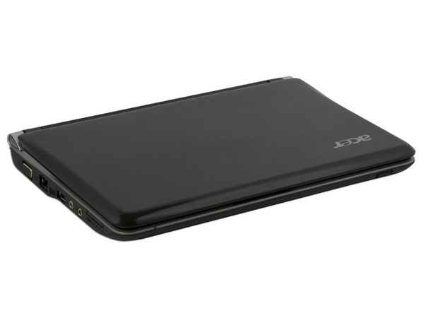 Netbook Acer Aspire One:
Procesador Intel Atom N270 (1.60 GHz),
Memoria de 1GB DDR II,  Almacenamiento Interno 160GB,
Pantalla de 10.1