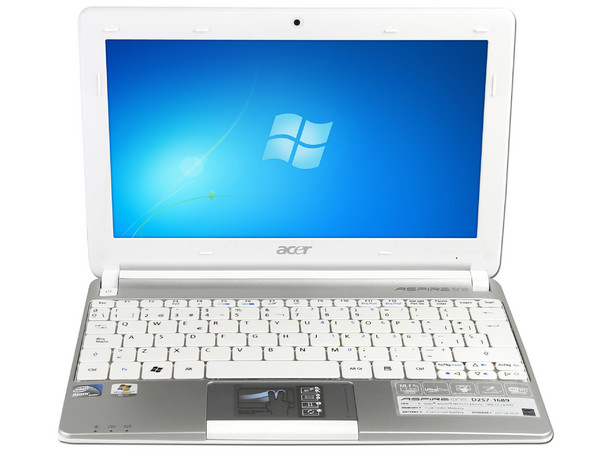 Netbook Acer Aspire One D257-1689: 
Procesador Intel Atom N570 (1.66GHz), 
Memoria de 1GB DDR3, Disco Duro 250GB, 
Pantalla LED de 10.1