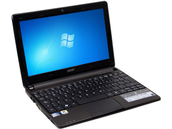 Netbook  Acer Aspire ONE D270-1838:
Procesador Intel Atom N2600 (1.6GHz),
Memoria de 2GB DDR3,  Disco Duro 320GB,
Pantalla LED de 10.1