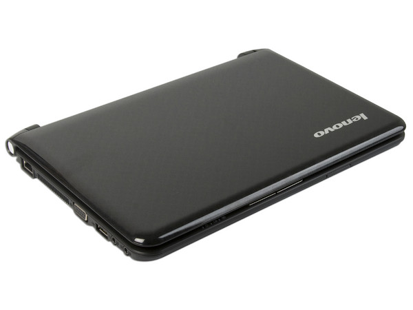 Netbook Lenovo IdeaPad S10-2:
Procesador Intel Atom N270 (1.60 GHz),
Memoria de 1GB DDR II, Almacenamiento Interno 160GB,
Pantalla de 10.1