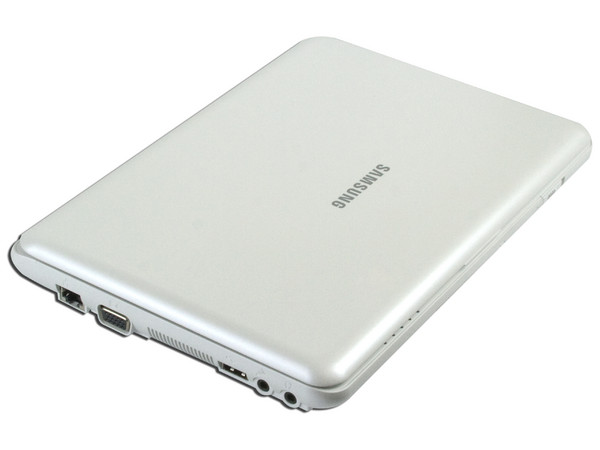 Netbook Samsung Mini N130:
Procesador Intel Atom N270 (1.60 GHz),
Memoria de 1GB DDR II,  DD 160GB,
Pantalla de 10.1