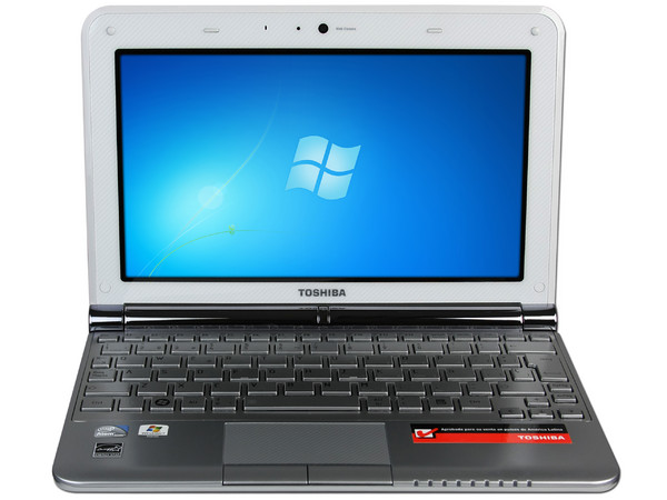 Netbook Toshiba NB305-SP1051M:
Procesador Intel Atom N450 (1.66 GHz),
Memoria de 1GB DDR II, Disco Duro 250GB,
Pantalla de 10.1