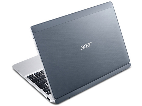 Laptop/Tablet Acer Aspire Switch 10 SW5-012-114N:
Intel Atom Z3735F (hasta 1.83 GHz),
Memoria de 2 GB DDR3L,
D.D. de 500 GB + 32 GB eMMC,
Pantalla LED HD Multi-touch de 10.1