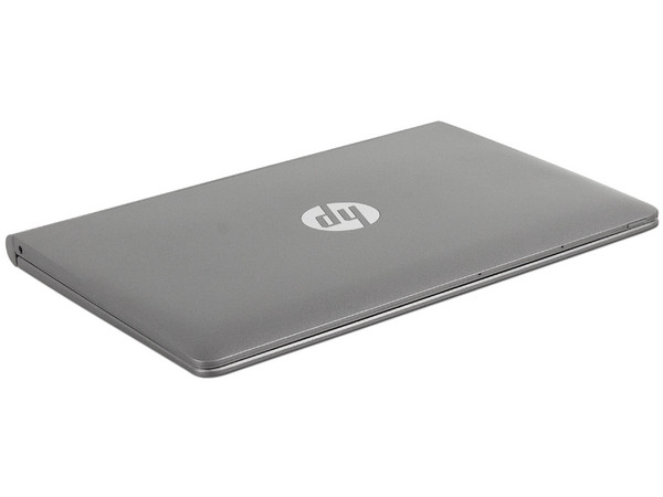 Laptop 2 en 1  HP X2 210 G1: 
Procesador Intel Atom X5-Z8300 (1.84 GHz), 
Memoria de 2GB DDR3,
EMMC de 32 GB, 
Pantalla Touch LED de 10.1