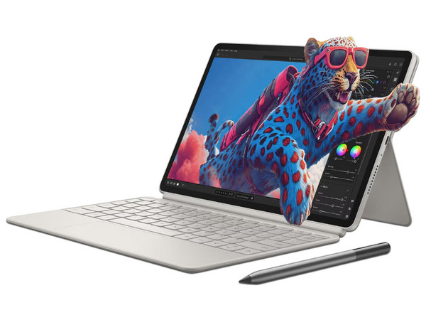 Tablet Lenovo Yoga Tab:
Procesador Snapdragon 8 Gen 3 (hasta 3.3Ghz),
Memorias RAM de 12GB LPDDR5x,
Almacenamiento de 256GB,
Pantalla IPS de 11.1