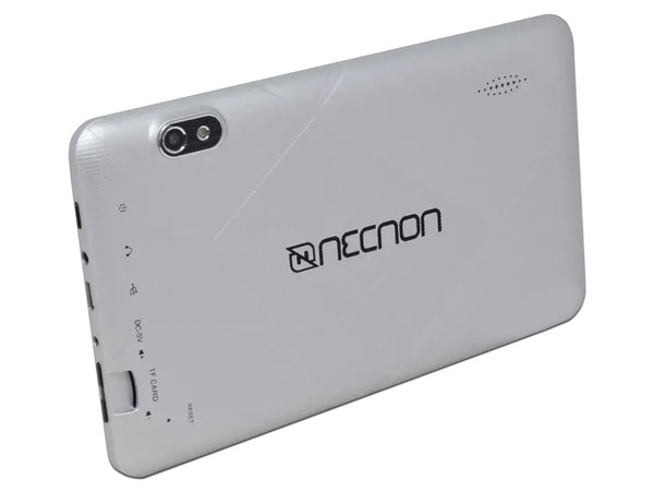 Tablet Necnon M002Q-2-PL:
Procesador Allwinner A50 (hasta 1.8 GHz),
Memoria RAM de 2GB, Almacenamiento de 16GB,
Pantalla LED Multi Touch de 7