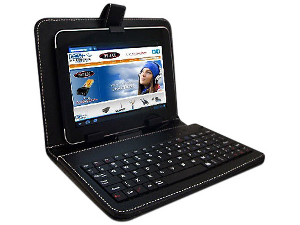Tablet One Zero 286575:
Procesador Allwinner A13 (Hasta 1.3GHz),
Memoria RAM de 512MB,
Almacenamiento de 4GB,
Soporta Memorias MicroSD,
Wi-Fi, Bluetooth,
Incluye Funda de Vinyl con Teclado en Español,
Android 4.0. Color Plata.