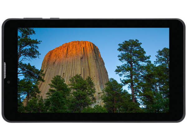 Tablet TechPad 3GR:
Red Inalámbrica 3G,
Procesador Quad Core (1.30 GHz),
Memoria RAM de 1GB , Almacenamiento de 16GB,
Pantalla Multi-Touch de 7