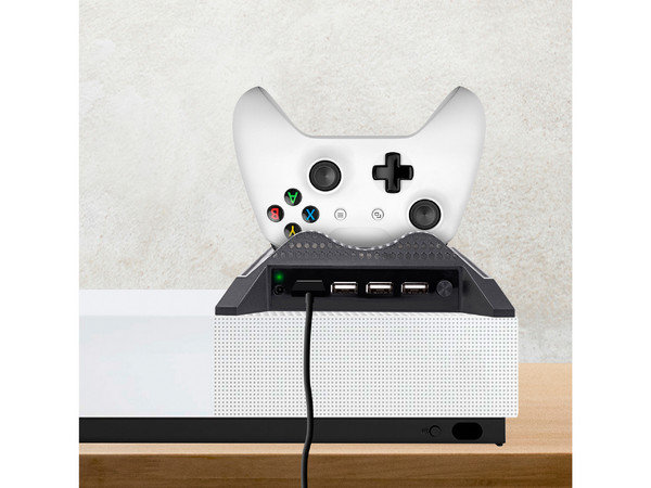 Base Enfriadora IMMORTAL IMGTXB para Xbox One Slim, USB. Color Negro.