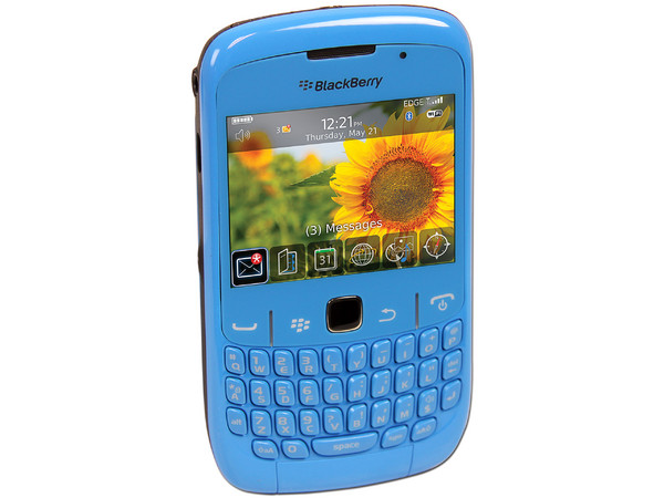 Smartphone BlackBerry Curve 8520 con teclado QWERTY, Cámara de 2 MP y Chat móvil. Color Sky Blu. Región 4
