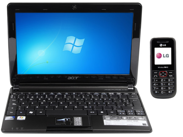 Celular LG A210a. Región 4 + Netbook Acer Aspire One D257-1890: Intel Atom N570 (1.66GHz), 1GB DDR3, D.D. 250GB, Pantalla LED de 10.1