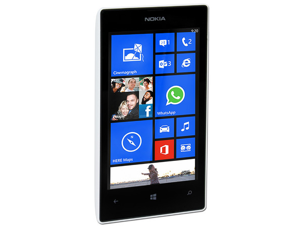 Smartphone Nokia 520 con Pantalla Touch de 4.0