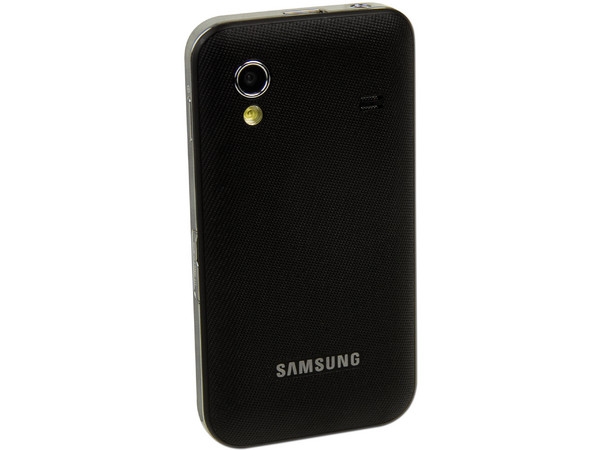 Celular Samsung Galaxy Ace con Pantalla Touch, Camara de 5 MP, Sistema Operativo Android 2.2 y conexión Wi-Fi. Color Negro. Región 4