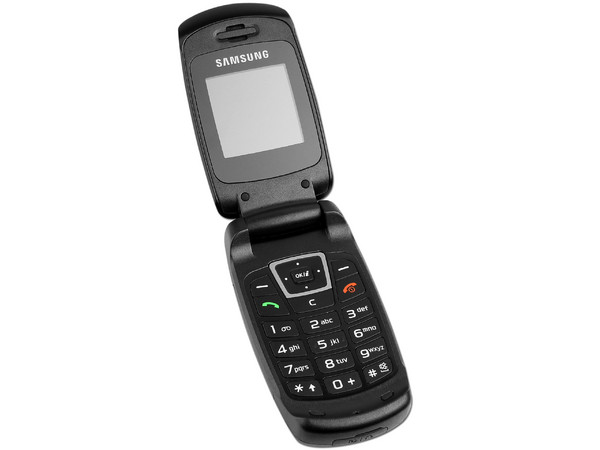Celular Samsung C276L Tipo Folder con pantalla a color, radio FM. Color Negro. Región 4