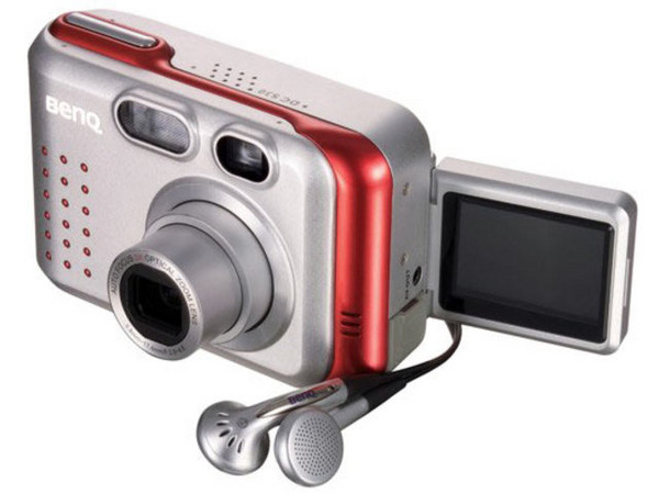 Cámara Fotográfica Digital DC S30 3.1MP, Reproduce MP3 y Radio FM.