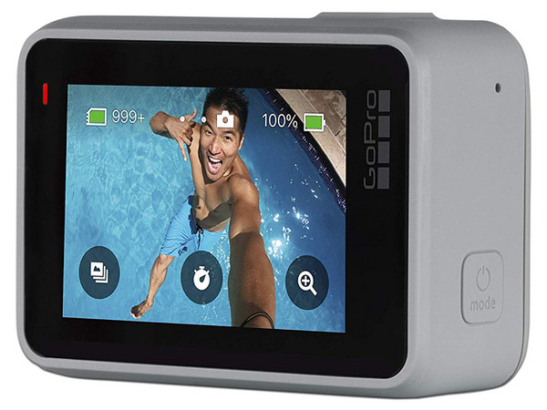 Cámara GoPro Hero 7 White, Grabación 1440p a 60 fps, sumergible hasta 10m, Wi-Fi, Bluetooth.
