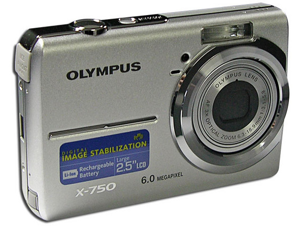 Cámara Fotográfica Digital OLYMPUS Stylus X-750 Ultra Delgada con Estabilización de Imágenes, 6.0MP