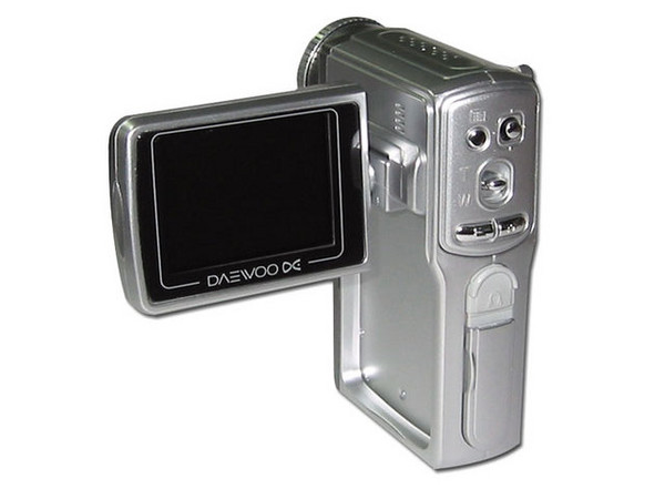 Video Cámara Daewoo DMP-2300, Video a 640 X 480 y Fotografías de 3MP.