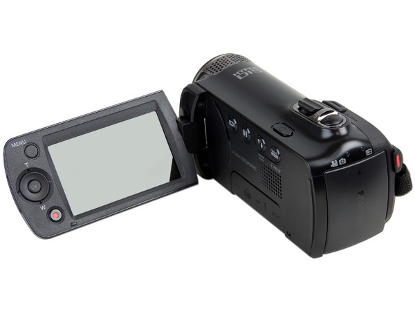 Cámara de Video Samsung, Zoom Óptico 52x, graba en Memorias SDHC.