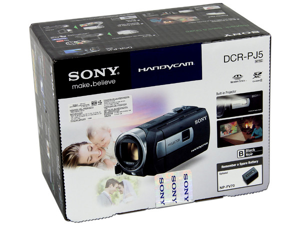 Cámara de Video con Proyector Integrado Sony, Zoom Óptico 57x, graba en Memorias Memory Stick y SDXC.
