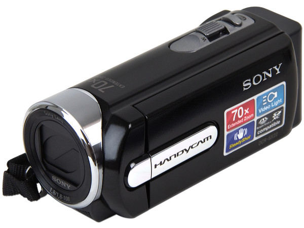 Cámara de Video Sony Handycam, Zoom Óptico 60x, graba en Memorias Memory Stick y SDXC.