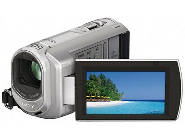 Cámara de Video Sony Handycam DCR-SX40, Graba en Memoria Interna 4GB + Memory Stick media