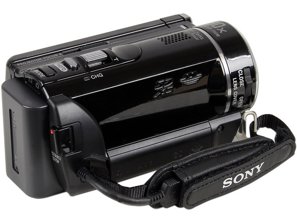 Cámara de Video Sony con Proyector Integrado, Full HD 1080i, Zoom Óptico 25x, graba en Memorias Memory Stick y SDXC.