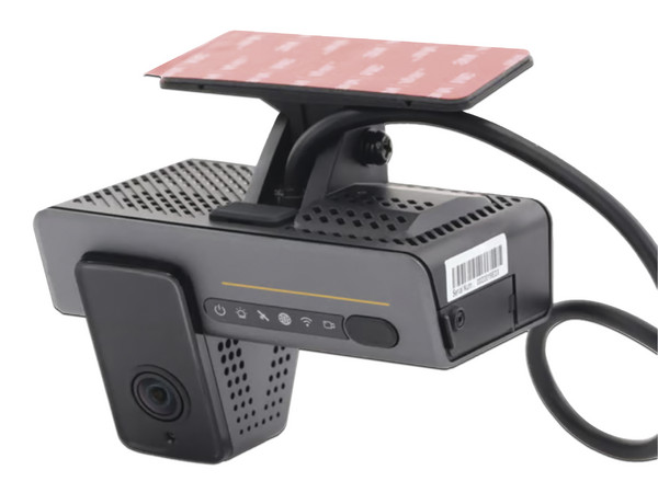 Dashcam EPCOM Multiplataforma, medición de combustible, solución ADAS y DSM integrado, almacenamiento en memorias MicroSD, 4G y GPS.