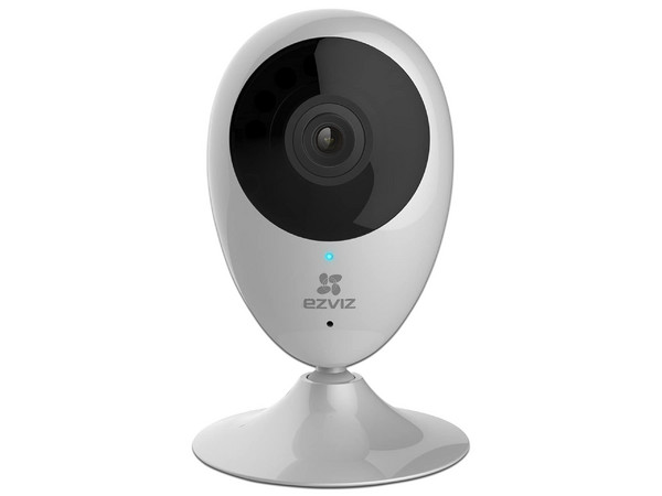 Mini cámara IP de vigilancia EZVIZ EZ-MINO de 1MP, 1280 x 720 p, lente de 2.8 mm, IR 7.5m, Wi-Fi. Color blanco.