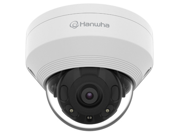 Cámara de vigilancia tipo Domo Hanwha QNV-8020R de 5MP, Lente fijo de 4mm, IR hasta 25m, Ranura MicroSD (hasta 128GB), IP66, IK10, PoE.