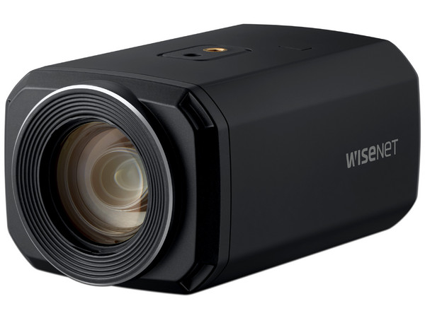 Cámara de Vigilancia IP Tipo Bala Hanwha XNZ-6320A de 2MP (1920 x 1080), Lente Motorizado 32X, Detección de Movimiento, H.265, PoE, Color Negro.