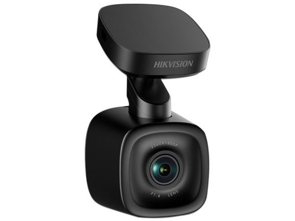 Cámara tipo Dashcam para Vehículos Hikvision, Soporta ADAS, Micrófono y Bocina Integrados, Wi-Fi, Micro SD, Conector USB y GPS.
